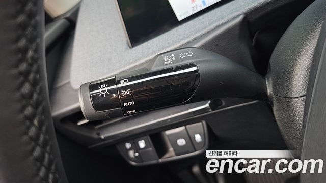 Kia EV6 Standard Light 2024 — фото 24