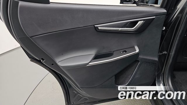 Kia EV6 Standard Light 2024 — фото 31