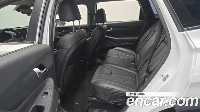 Hyundai Santa Fe Diesel 2.2 4WD Exclusive 2022 — фото 32