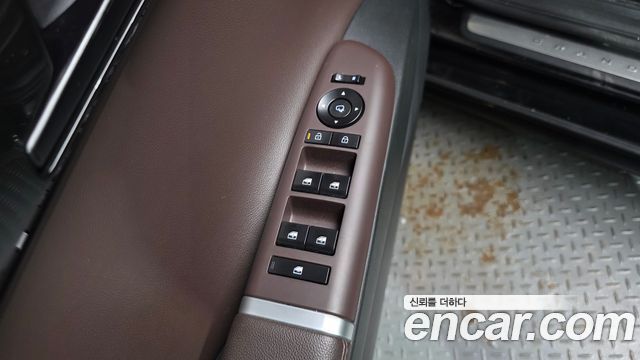 Hyundai Grandeur (GN7) 3.5 LPG 2WD Premium 2023 — фото 11