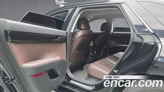 Hyundai Grandeur (GN7) 3.5 LPG 2WD Premium 2023 — фото 26