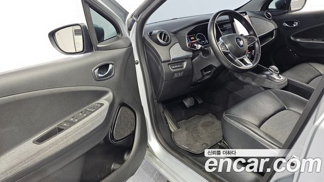 Renault Korea Zoe Intens Eco 2021 — фото 10