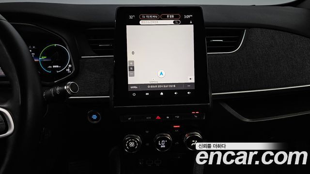 Renault Korea Zoe Intens Eco 2021 — фото 15