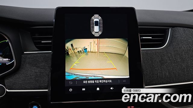 Renault Korea Zoe Intens Eco 2021 — фото 17