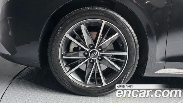 Hyundai Grandeur (IG) 3.3 Premium 2022 — фото 5