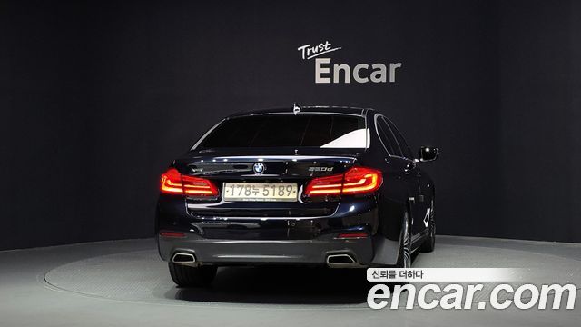 BMW 5 Series (G30) 520d xDrive M Sport Package Plus 2020 — фото 4