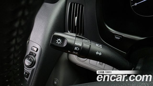 Hyundai Grand Starex Van 3-Seater Smart 2021 — фото 7