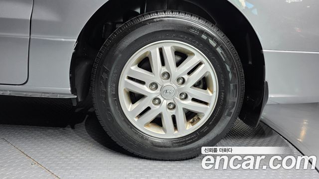 Hyundai Grand Starex Van 3-Seater Smart 2021 — фото 34