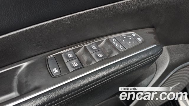 Renault Korea SM6 2.0 GDe LE 2016 — фото 35