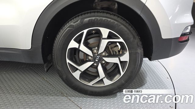 Kia Sportage The Bold Diesel 1.6 4WD Trendy 2022 — фото 27