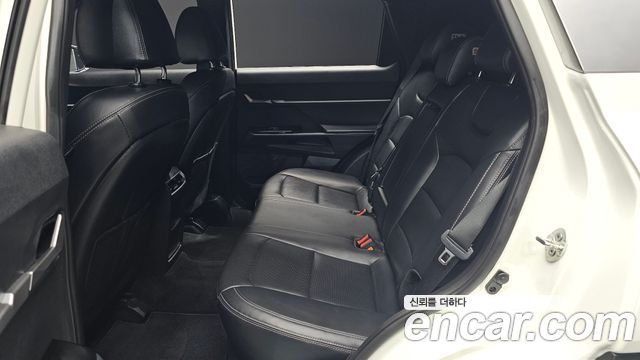 KG Mobility (SsangYong) Torres Gasoline 1.5 2WD T5 2023 — фото 11