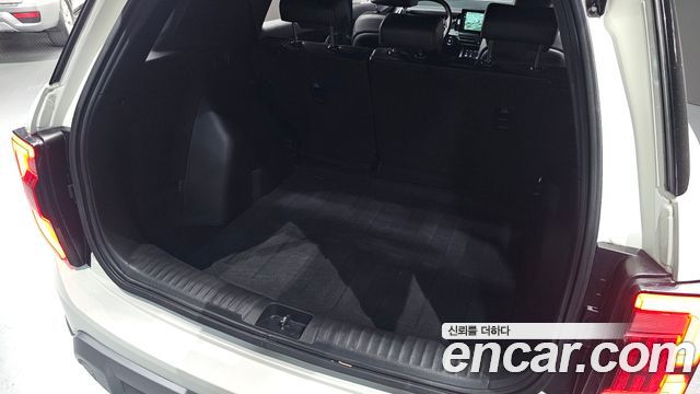 KG Mobility (SsangYong) Torres Gasoline 1.5 2WD T5 2023 — фото 20