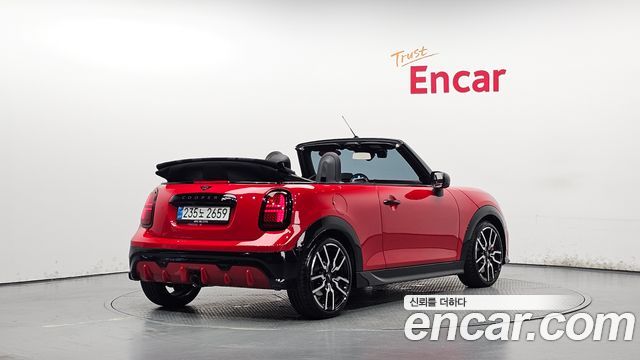 MINI Cooper S Convertible (IV) JCW 2025 — фото 2