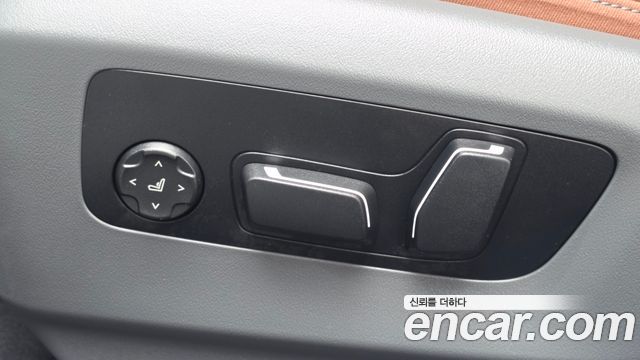 BMW 5 Series (G60) 530i xDrive M Sport 2025 — фото 17