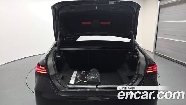 BMW 5 Series (G60) 530i xDrive 2025 — фото 20