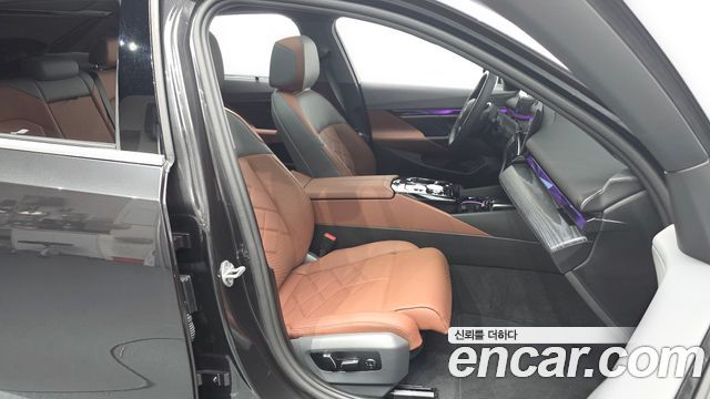 BMW 5 Series (G60) 530i xDrive 2025 — фото 26