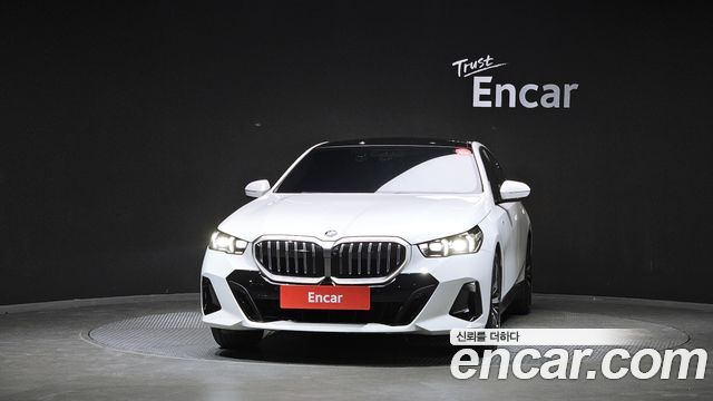 BMW 5 Series (G60) 530i xDrive M Sport 2025 — фото 3