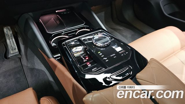 BMW 5 Series (G60) 530i xDrive M Sport 2025 — фото 9
