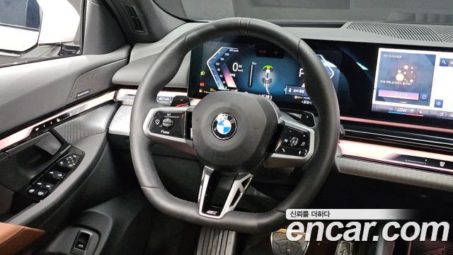 BMW 5 Series (G60) 530i xDrive M Sport 2025 — фото 13