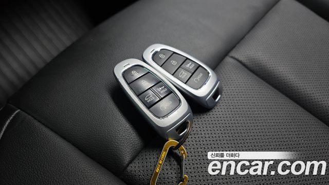 Hyundai Staria Cargo 3-Seater Modern 2023 — фото 19