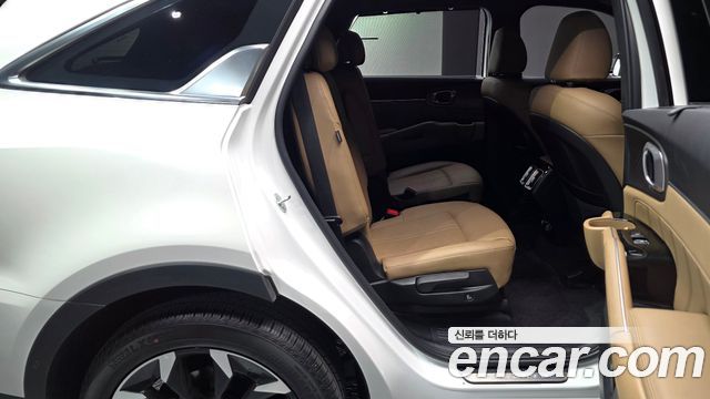 Kia Sorento (IV) Gasoline 2.5T 4WD Signature 2024 — фото 11