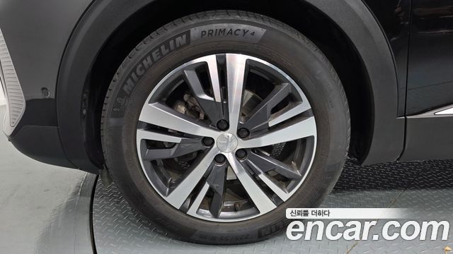 Peugeot 3008 (II) 1.2 Pure Tech Allure 2022 — фото 5