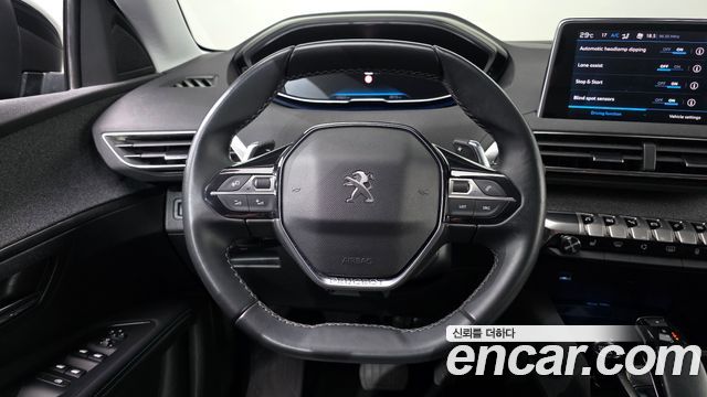 Peugeot 3008 (II) 1.2 Pure Tech Allure 2022 — фото 14