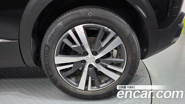 Peugeot 3008 (II) 1.2 Pure Tech Allure 2022 — фото 21