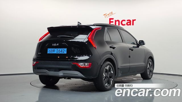 Kia Niro EV Air 2024 — фото 2