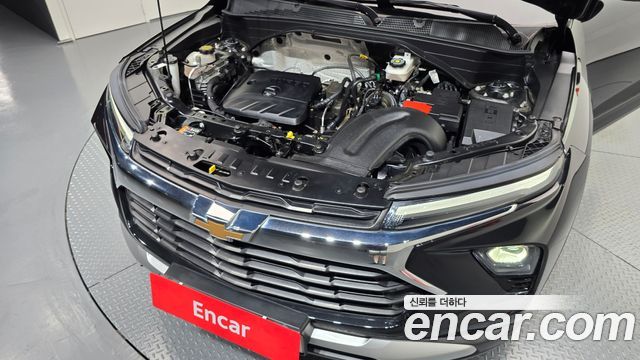 Chevrolet Trailblazer 1.3 Turbo 2WD Premire 2024 — фото 6