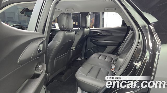 Chevrolet Trailblazer 1.3 Turbo 2WD Premire 2024 — фото 32