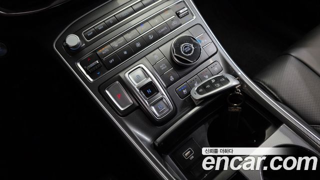 Hyundai Santa Fe Diesel 2.2 2WD Prestige 2021 — фото 9
