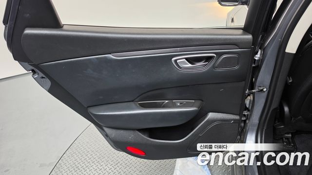 Renault Korea SM6 2.0 LPe SE (Disabled) 2019 — фото 25