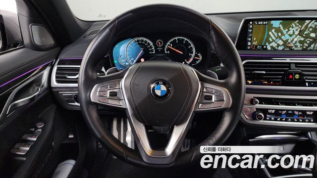 BMW 7 Series (G11) 740d xDrive M Sport 2018 — фото 16