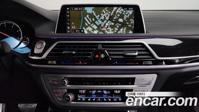 BMW 7 Series (G11) 740d xDrive M Sport 2018 — фото 17