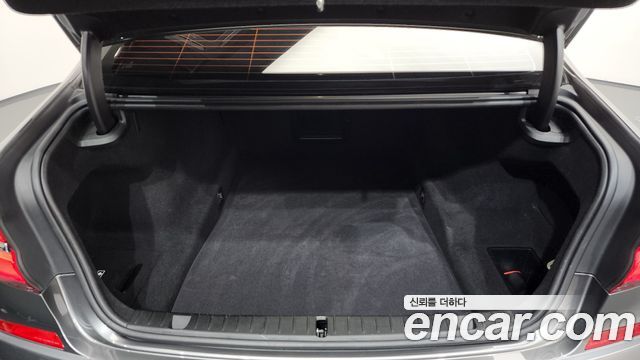 BMW 7 Series (G11) 740d xDrive M Sport 2018 — фото 23