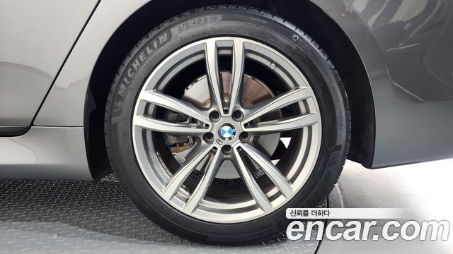 BMW 7 Series (G11) 740d xDrive M Sport 2018 — фото 27