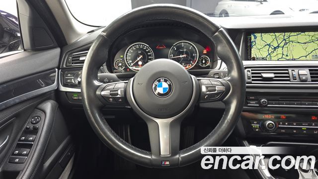 BMW 5 Series (F10) 520d xDrive M Aero Dynamic 2016 — фото 17