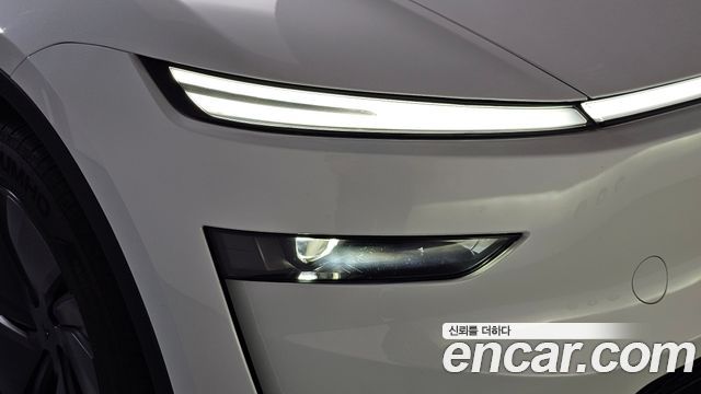 Tesla Model Y Long Range AWD 2025 — фото 22