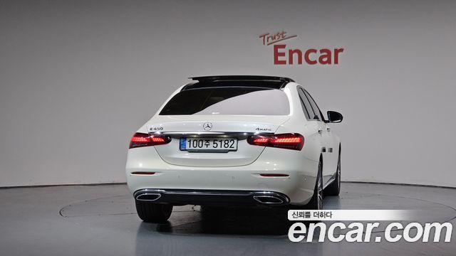 Mercedes-Benz E-Class (W213) E450 4MATIC Exclusive 2023 — фото 4