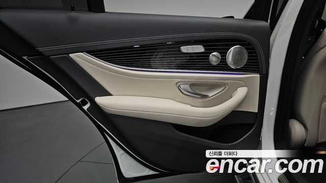 Mercedes-Benz E-Class (W213) E450 4MATIC Exclusive 2023 — фото 25
