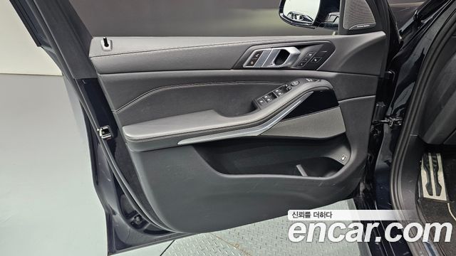 BMW X5 (G05) xDrive 50e M Sport 2024 — фото 24