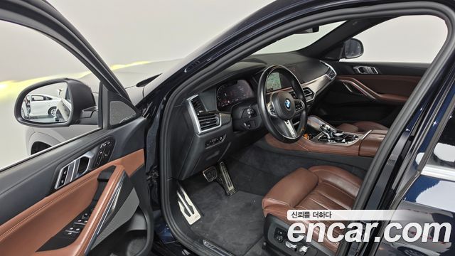 BMW X6 (G06) xDrive40i M Sport 2023 — фото 10