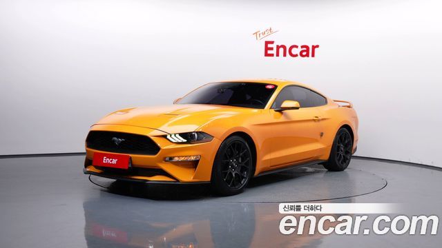 Ford Mustang Coupe