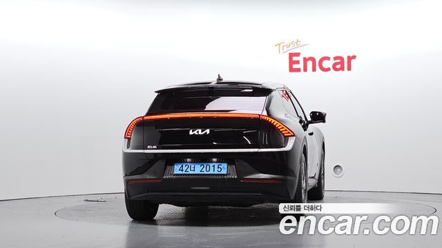 Kia EV6 Long Range Air 2022 — фото 4