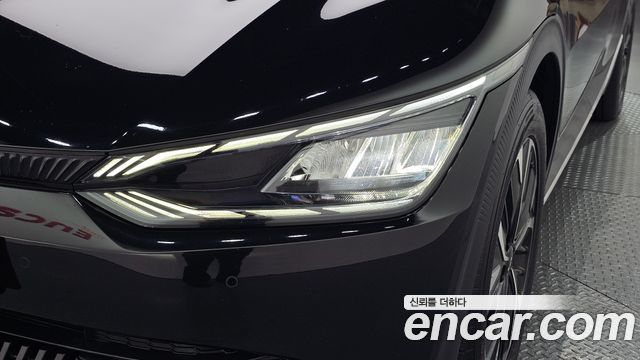 Kia EV6 Long Range Air 2022 — фото 22