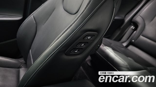 Kia EV6 Long Range Air 2022 — фото 28