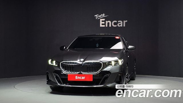 BMW 5 Series (G60) 530i xDrive M Sport 2025 — фото 3