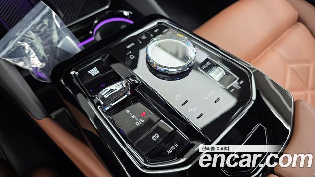 BMW 5 Series (G60) 530i xDrive M Sport 2025 — фото 9