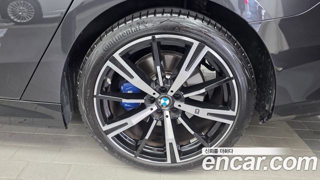 BMW 5 Series (G60) 530i xDrive M Sport 2025 — фото 21